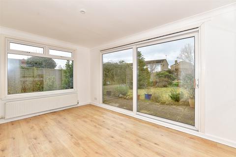 4 bedroom detached bungalow for sale, Grigg Lane, Headcorn, Ashford, Kent