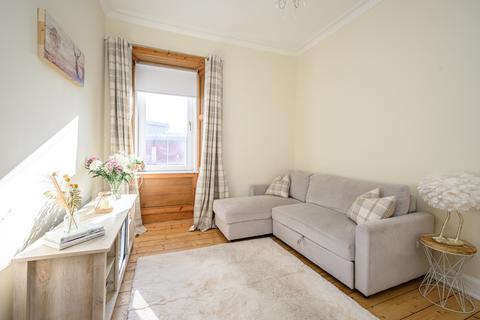 32/14 Bryson Road, Edinburgh, EH11 1DX