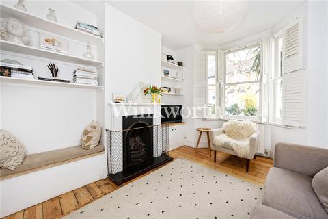 51 Station Crescent, London, N15 5BG