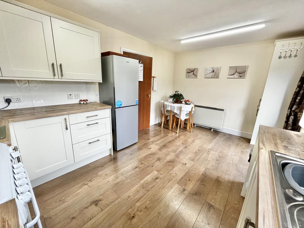 Kitchen   Dining Room