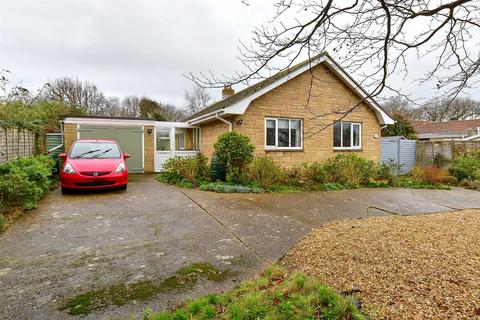 2 bedroom detached bungalow for sale - Fort Warden Road, Totland Bay, Isle of Wight