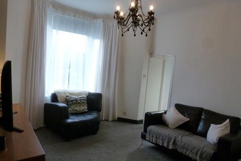 79 Argyll Road, Dunoon, PA23 8EE