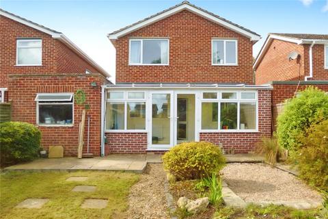 37 Cranmore Close, Trowbridge, BA14 9BU