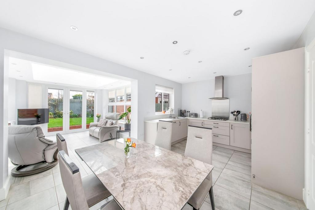 Open plan dining kitchen