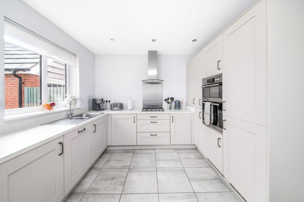 Open plan dining kitchen