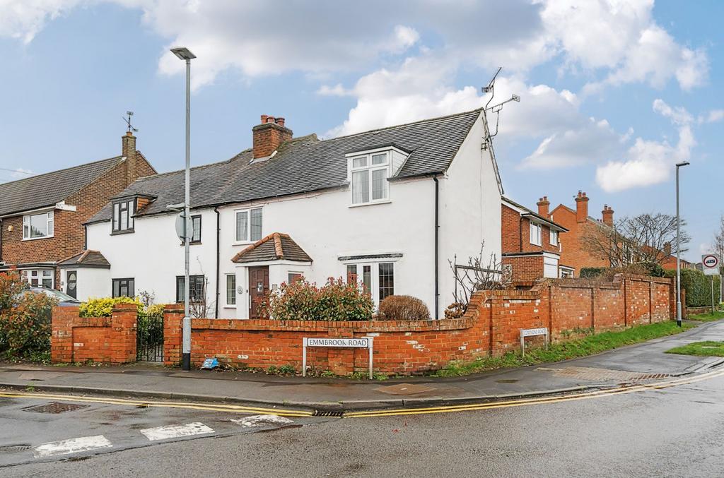 Emmbrook Road, Wokingham, RG41 3 bed semidetached house for sale £