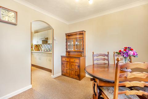 3 bedroom terraced house for sale, Becket Close, Brentwood, Essex