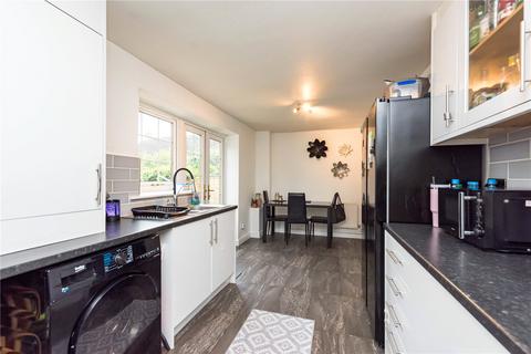 23 Birchill Avenue, Wombourne, Wolverhampton, WV5 0DS