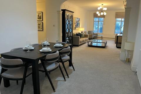 5 bedroom apartment to rent - London NW8