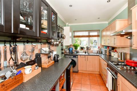3 bedroom semi-detached house for sale - Dunnings Road, East Grinstead, West Sussex