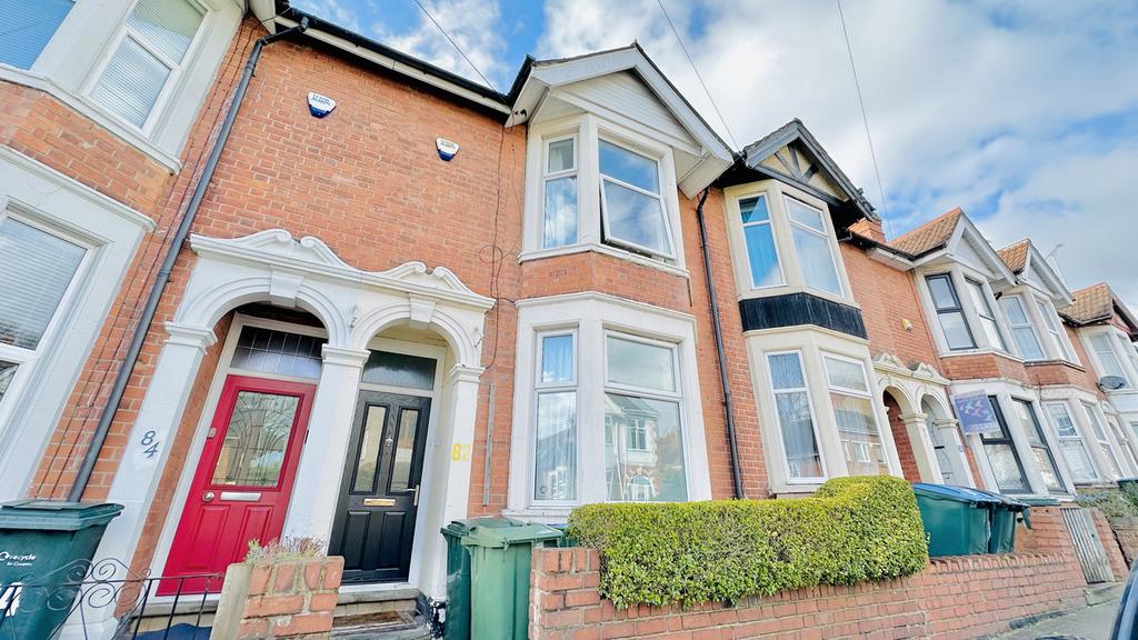 Marlborough Road, Coventry, CV2 5 bed terraced house for sale £280,000