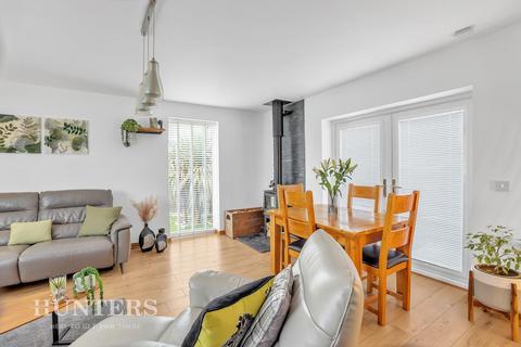 4 bedroom semi-detached bungalow for sale, Somerset Avenue, Shaw, Oldham