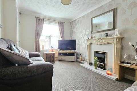 8 Shaef Close, Hilton, Derby, DE65 5JL