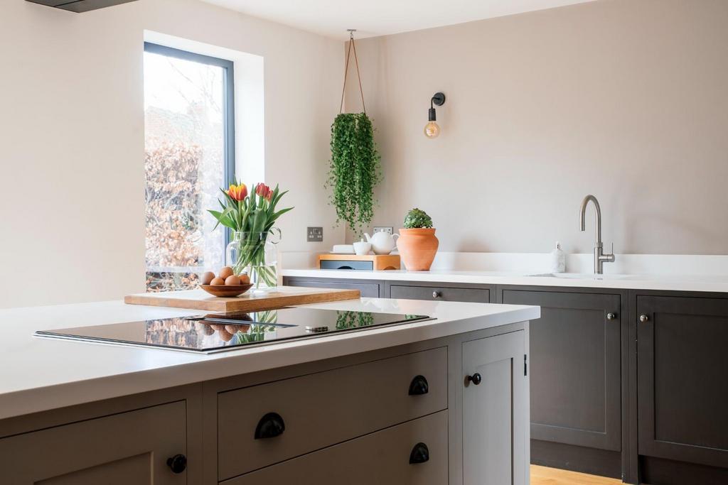 Living/Dining Kitchen