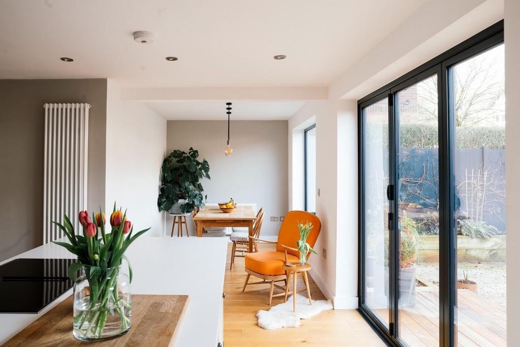 Living/Dining Kitchen
