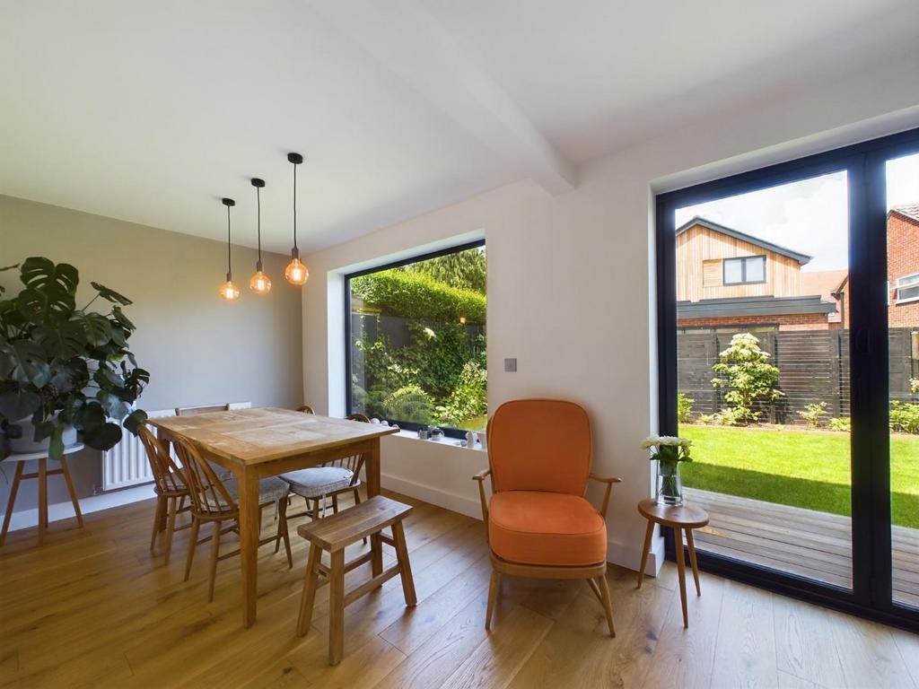 Living/Dining Kitchen