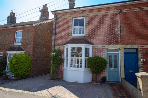 3 bedroom house for sale, Newport Road, Burgess Hill