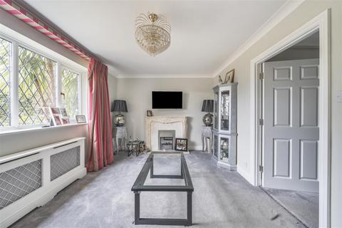 6 bedroom detached house for sale - Links Drive, Elstree Borehamwood WD6
