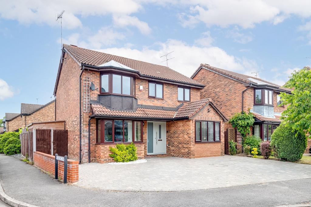 Great Amwell, Ware SG12 4 bed detached house for sale £750,000