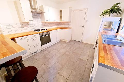 3 bedroom terraced house for sale - Upton Terrace, St. Thomas, Swansea, City And County of Swansea.