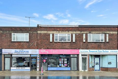 Retail property (high street) to rent - 6 New Broadway, Tarring Road, Worthing, BN11 4HP