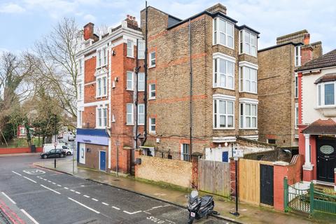 3 bedroom property for sale, Blenheim Mansions, 114 Brixton Hill, London