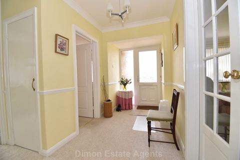 2 bedroom detached bungalow for sale, Jerram Close, Alverstoke