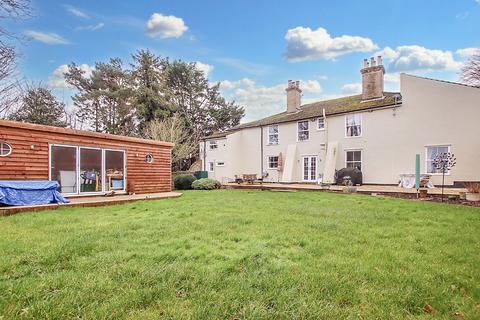 5 bedroom detached house for sale, East Winch
