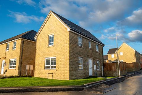 3 bedroom detached house to rent, Goldfinch Way, Dewsbury, West Yorkshire, WF12