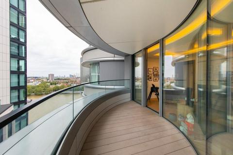 2 bedroom flat for sale, The Corniche, London SE1