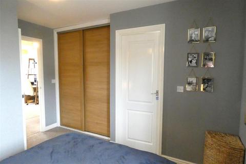 44 Castleton Grove, Haverfordwest, SA62 4AF