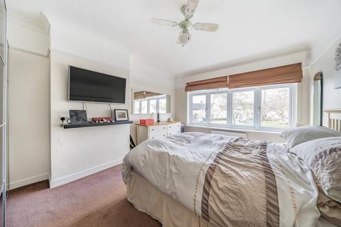 113 Upper Elmers End Road, Beckenham, BR3 3QX
