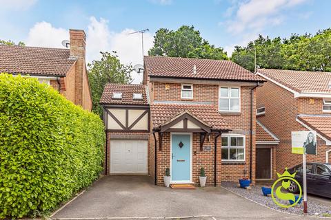 4 bedroom detached house for sale, Broadstone, Broadstone BH18