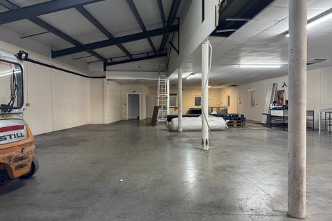 Industrial unit for sale, 1 The Glenmore Centre, Cable Street, Southampton, SO14 5AE