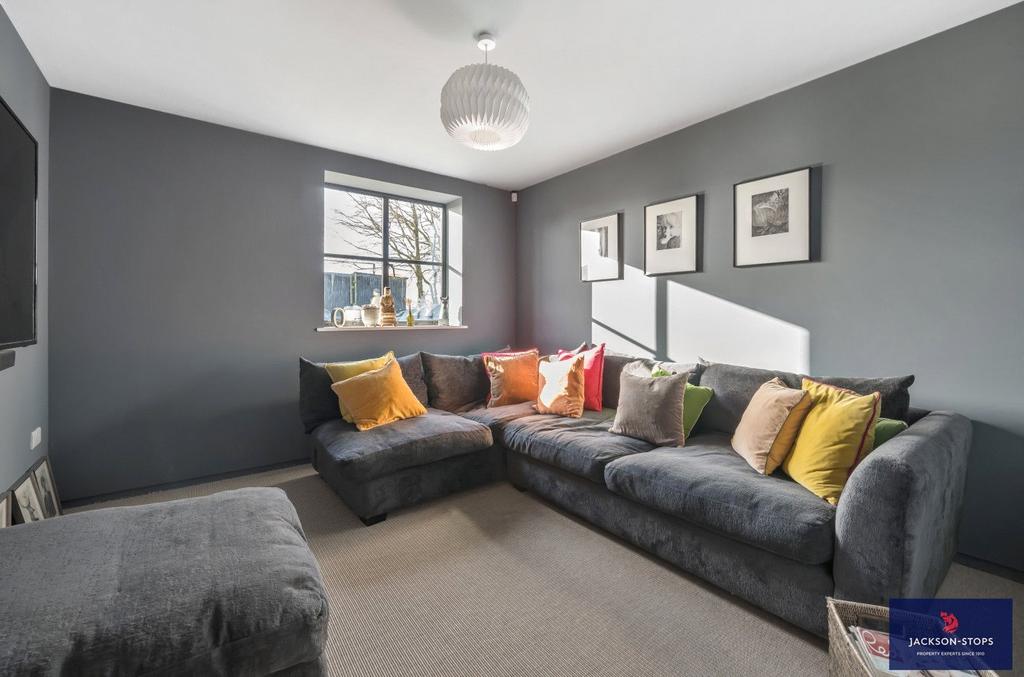 Family Room/Snug