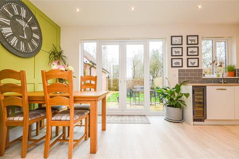 9 Berryfield, Coate, Swindon, SN3 6FB