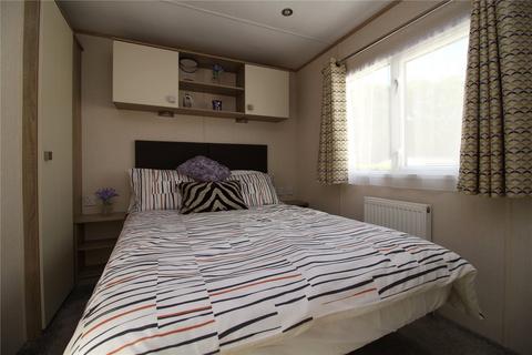 2 bedroom park home for sale, Seabreeze, Shorefield Park, Near Milford On Sea, Hampshire, SO41