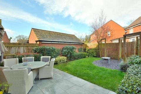 4 bedroom detached house for sale, Bluebell Crescent, Wimborne, BH21 4FA
