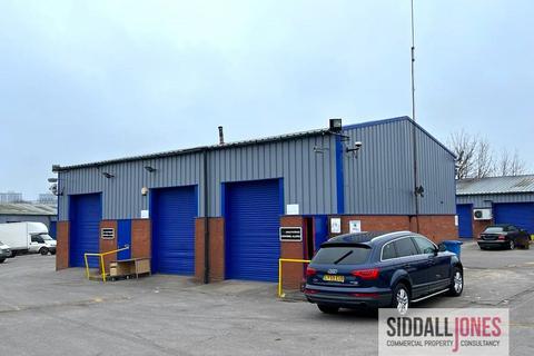 Industrial unit to rent, Wellington Trading Estate, Wellington Street, Birmingham, B18 4NR