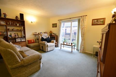 undefined, Horley, RH6