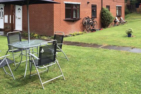 27 Firdale Road, Northwich, CW8 4AZ