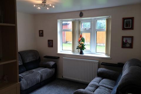 27 Firdale Road, Northwich, CW8 4AZ