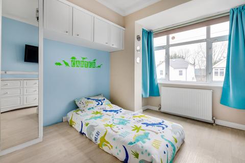 27 Hamilton Avenue, Sutton, SM3 9RJ