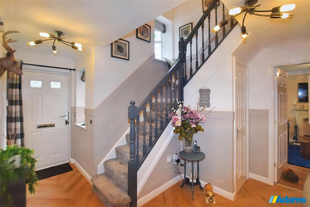 Kennington Park, Widnes 4 bed detached house for sale £550,000