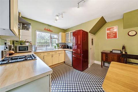 15 Albert Road, Wood Green, London, N22 7AA