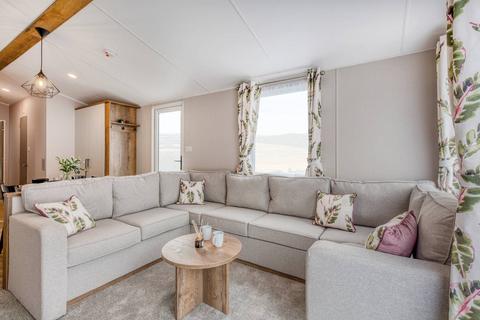 2 bedroom static caravan for sale, Burnham On Crouch Essex