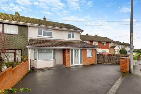 3 bedroom semi-detached house for sale - Shakespeare Drive, Caldicot