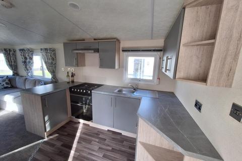 2 bedroom static caravan for sale, Chantry Country and Leisure Park