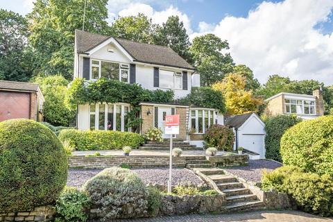 4 bedroom detached house for sale, Logs Hill, Chislehurst