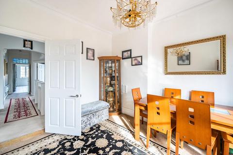 4 bedroom maisonette for sale, Hardy Road, Blackheath